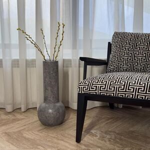 Autograph-Milano Dekorative Vase aus Tundra-Marmor, 50 x 20 x 10 cm