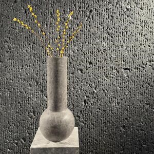 Autograph-Milano Dekorative Vase aus Tundra-Marmor, 50 x 20 x 10 cm