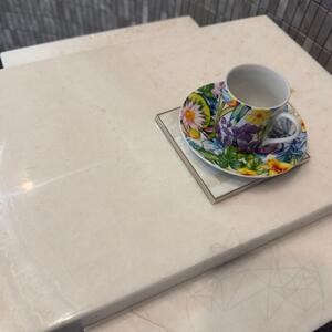 Bianco Onyx Quadra Tisch