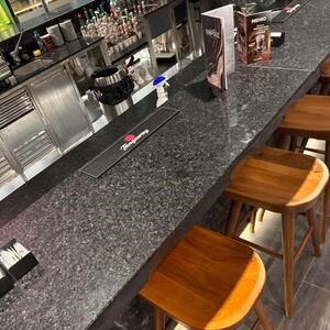 Granit Black Pearl Polisat 2 cm - Arbeitsplatten, Stufen, Glasuren und maßgefertigte Teile