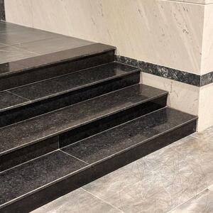 Granit Black Pearl Polisat 2 cm - Arbeitsplatten, Stufen, Glasuren und maßgefertigte Teile