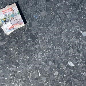 Extra blauer AquaStorm-Labradorit, 60 x 30 x 2 cm