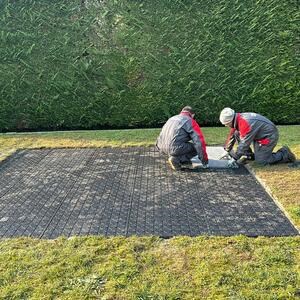 Fast Base – Stabilisierungsmatte für Pflasterbeläge, 110 x 75 cm