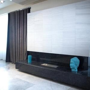 Kavala Sandgestrahlter Marmor mit Kreuzschliff 60 x 30 x 1 cm