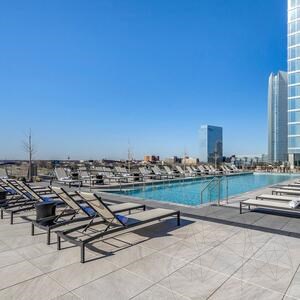 Sinterstein L'ALTRA PIETRA Colosseo Quarzite White, 60 X 60 X 2 cm, R11 - Rutschfest für den Außenbereich