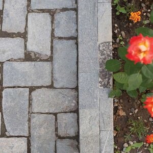 Kavala Riven Slate Kopfsteinpflaster 20 x 10 x 3-5 cm