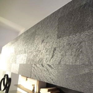 Flexibler Schiefer SKIN Ultra-Flex 2mm - Black Star, 240 x 90 cm | Stein für Wände, Möbel, Fassaden und Nassbereiche