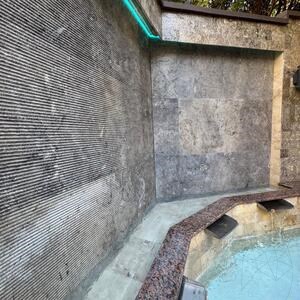 Silver Gemeißelter Travertin 120 x 60 x 2 cm