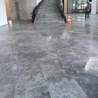 Polierter Marmor Tundra Grau 61 x 61 x 1.2 cm
