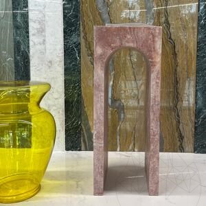 Opiumroter Travertin Archy Kleine Konsole-