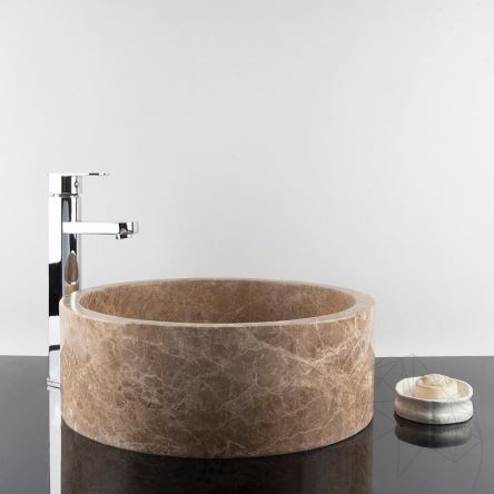 Waschbecken im Badezimmer - Heller Emperador Marmor RS 22