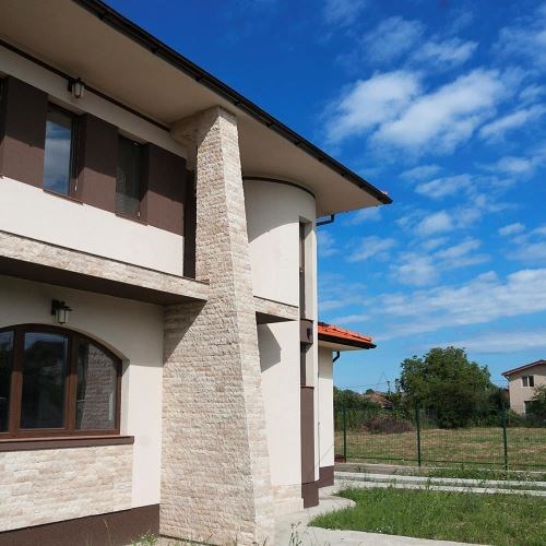 Mehrfarbiger Splitface Travertin 5 cm x FL x 2,2 cm