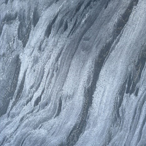 Naturschiefer Silber, gebürstet (Anti-Rutsch), 60 x 60 x 1,2 cm | Ideal für draußen/ drinnen, vertikal/horizontal