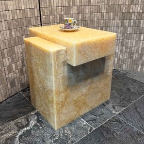 Orange Onyx Quadra Tisch