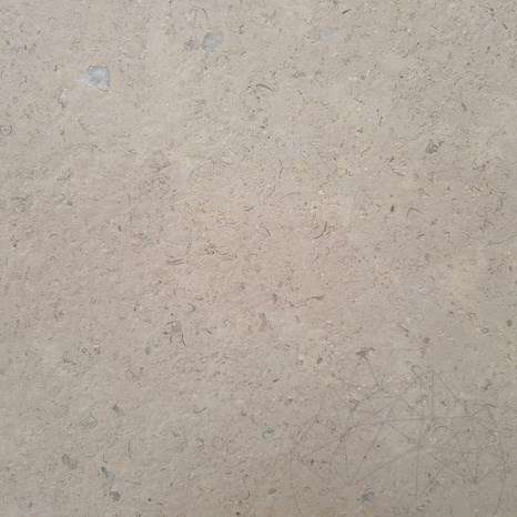 Maßgeschnittener Kalkstein Astoria gebürstet (Arbeitsplatten / Stufen / Fensterbänke), 2 cm