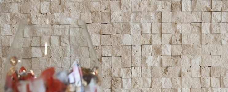 5 erstaunliche Steinwand-Ideen für Ihr Wohnzimmer