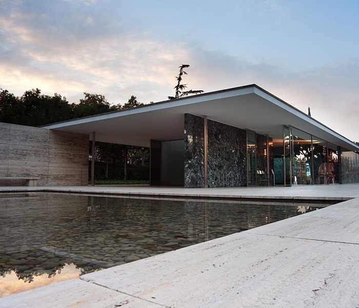 Barcelona-Pavillon | Mies van der Rohe | Design-Inspiration mit Marmor, rotem Onyx und Travertin