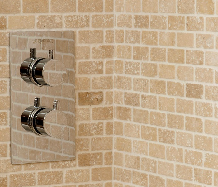 Wie man Mosaikoberflächen makellos hält